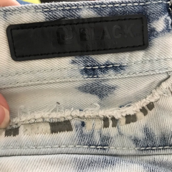 4x$25* 4CJ BLACK PREMIUM wash-blue straight Jeans - Picture 6 of 6